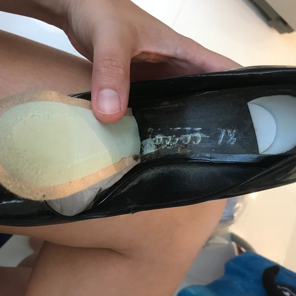 FRANCO SARTO CLASSIC BLACK AND GOLD WEDGE - Picture 15 of 15